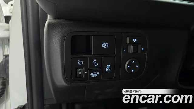 Hyundai Ioniq 6 — Фото автомобиля 24