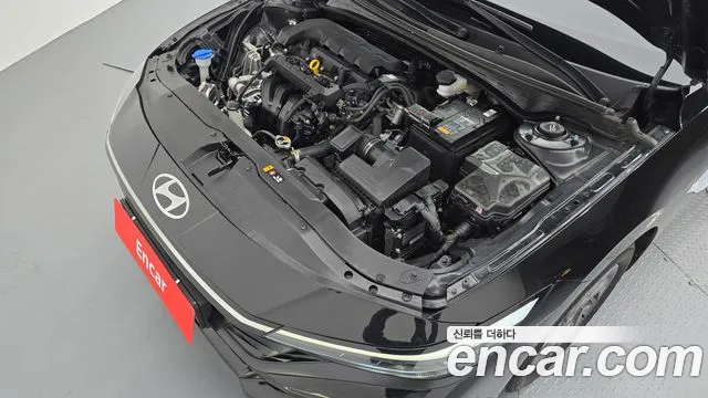 Hyundai Avante CN7 — Фото автомобиля 6