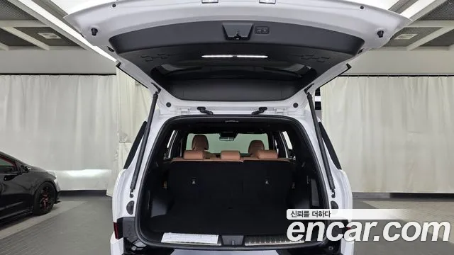 Hyundai Santafe Santa Fe (MX5) Бензин 2.5T 4WD — Фото автомобиля 20