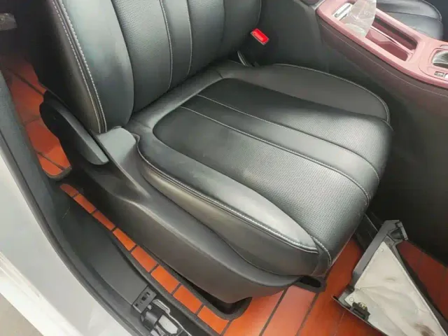 GAC Trumpchi M6 — Фото автомобиля 24