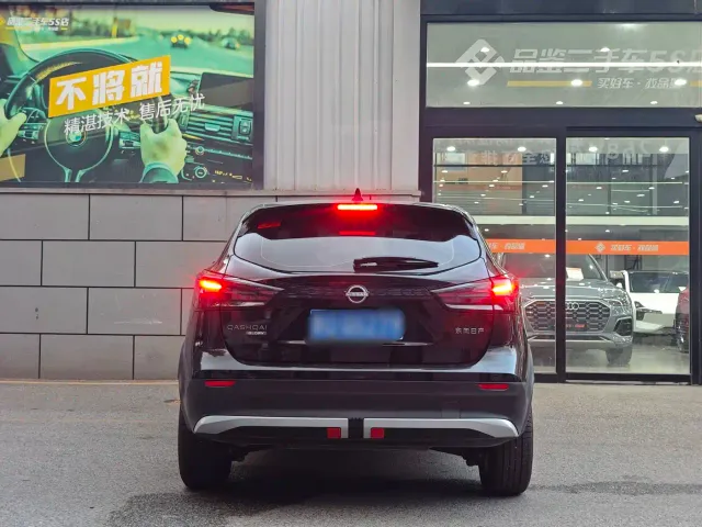 Nissan Qashqai — Фото автомобиля 13
