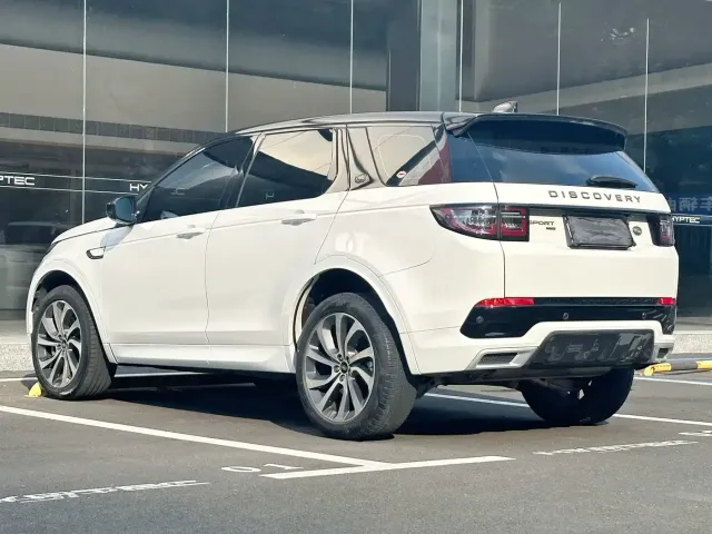 Land Rover Discovery Sport — Фото автомобиля 6