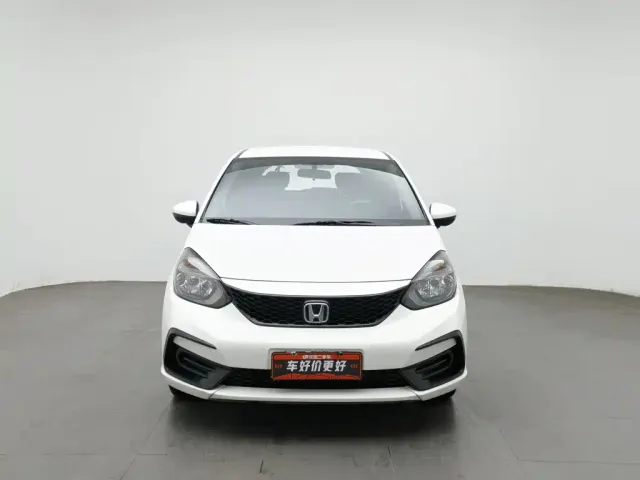 Honda Fit — Фото автомобиля 3