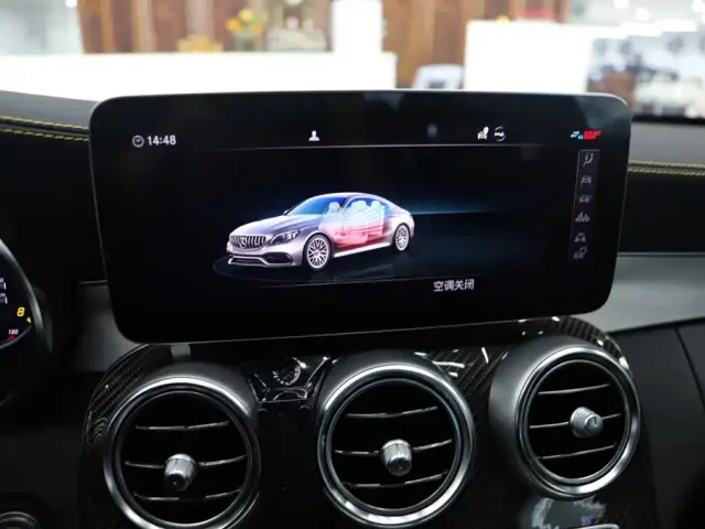 Mercedes-Benz C-Class AMG — Фото автомобиля 11
