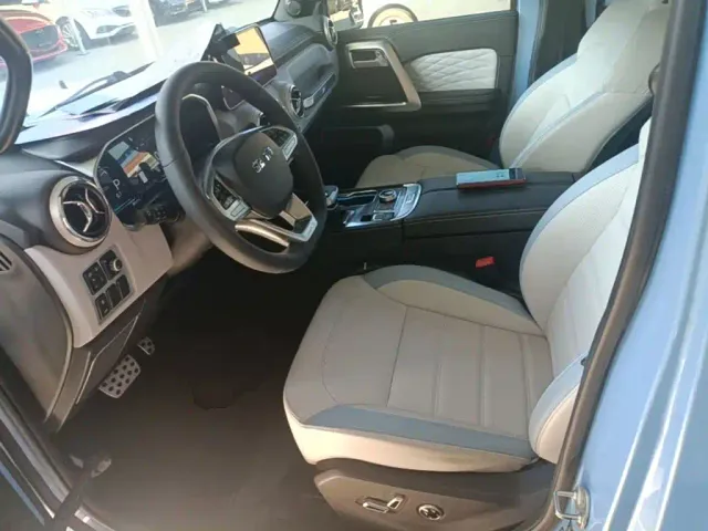 BAIC BJ40 — Фото автомобиля 14