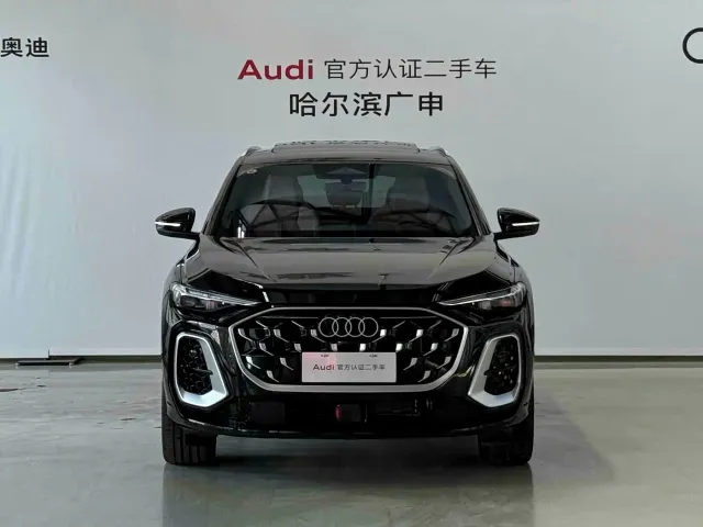 Audi Q5L — Фото автомобиля 3