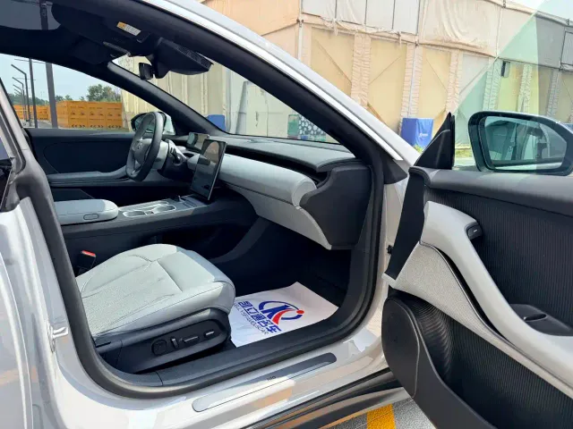 Nio ET5 Touring — Фото автомобиля 13