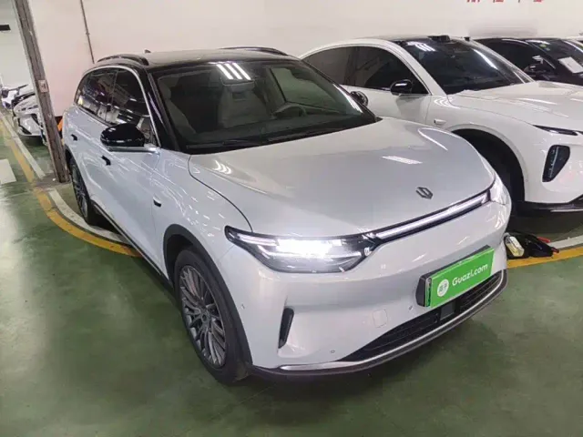Leapmotor C11 — Фото автомобиля 3