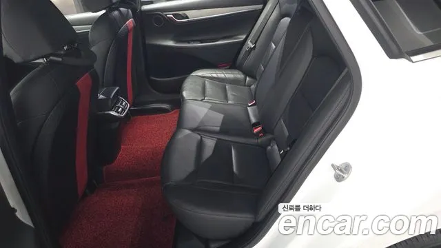 Hyundai Grandeur Новый Grandeur IG 3.0 LPi (Такси) — Фото автомобиля 12