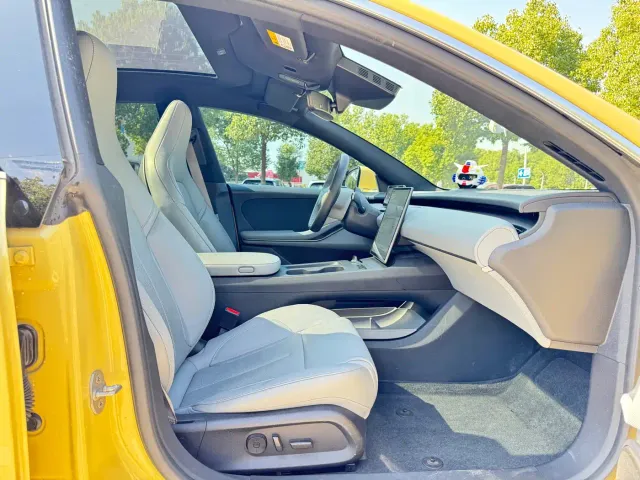 Nio ET5 Touring — Фото автомобиля 8
