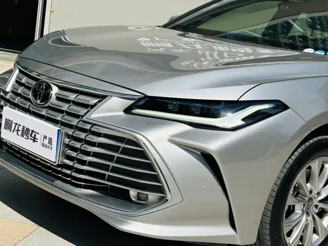 Toyota Avalon — Фото автомобиля 19