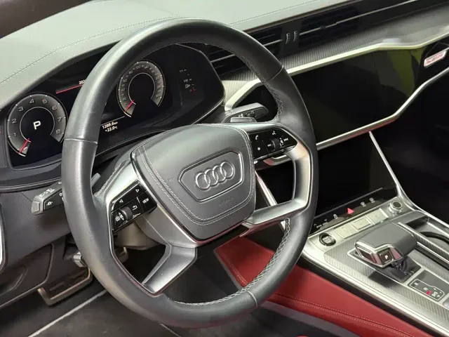 Audi A7L — Фото автомобиля 11