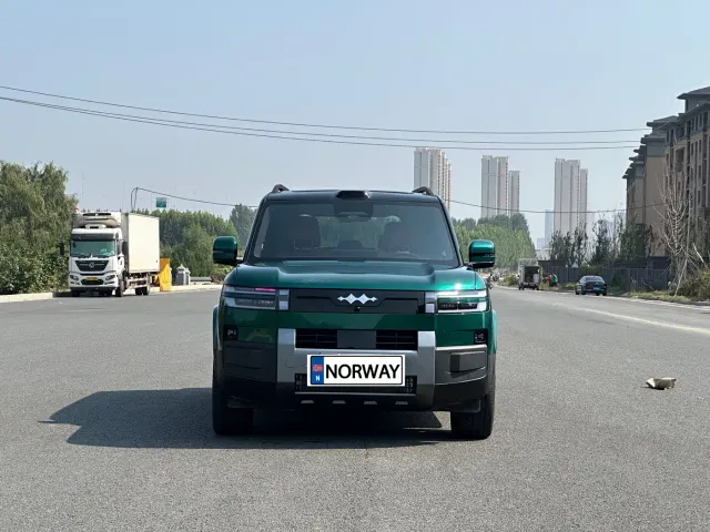BYD FangChengBao Titanium 7 — Фото автомобиля 2