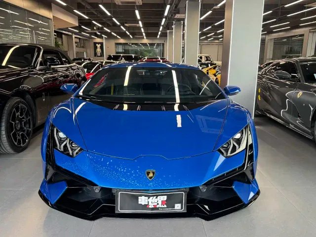 Lamborghini Huracan — Фото автомобиля 2