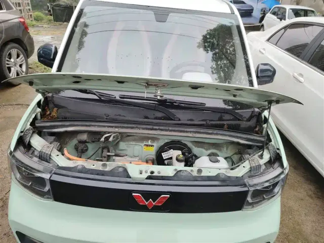 Wuling Hongguang Mini EV — Фото автомобиля 19