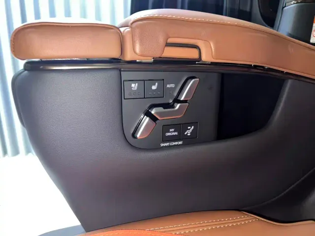 Toyota Vellfire — Фото автомобиля 21