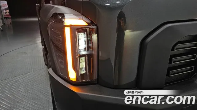 Kia Tasman Tasman 2.5T Бензин 4WD — Фото автомобиля 22