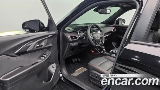 Chevrolet Trailblazer — Фото автомобиля 15
