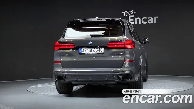 BMW X5 xDrive 40i M Sport Pro — Фото автомобиля 4