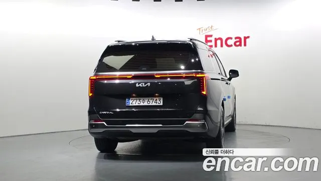 Kia Carnival 4th Gen — Фото автомобиля 5