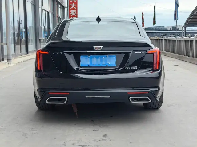 Cadillac CT5 — Фото автомобиля 5