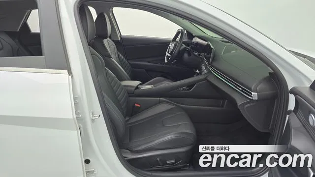 Hyundai Avante CN7 — Фото автомобиля 26
