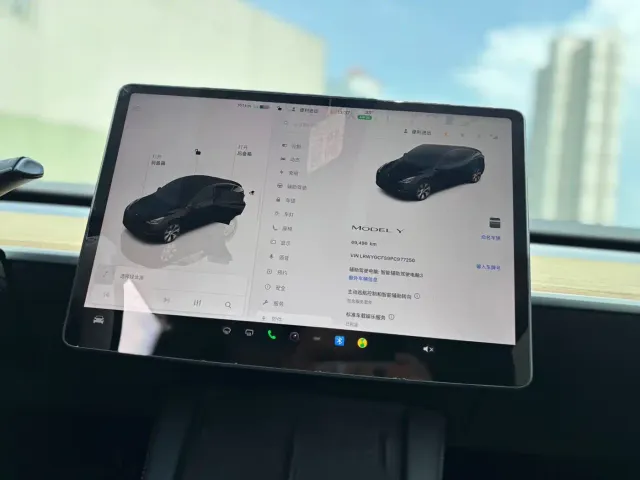 Tesla Model Y — Фото автомобиля 7