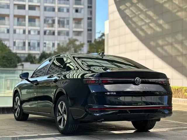 Volkswagen Magotan — Фото автомобиля 6