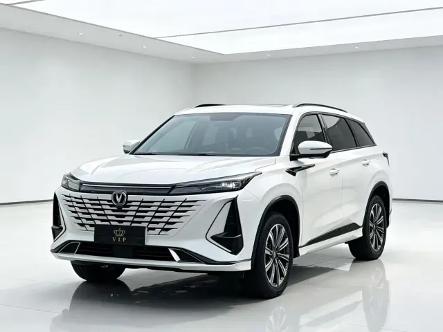 Фотография автомобиля — Changan CS75 Plus