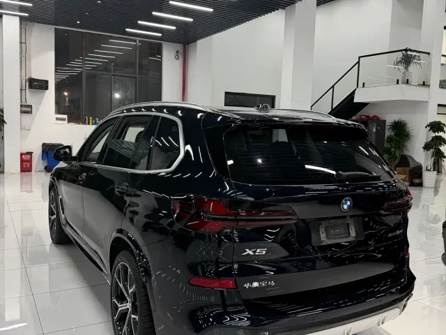 BMW X5 — Фото автомобиля 5