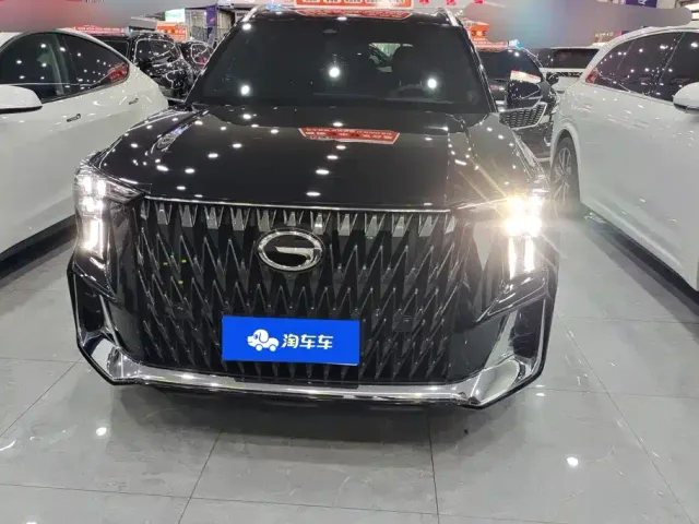 GAC Trumpchi GS8 — Фото автомобиля 2