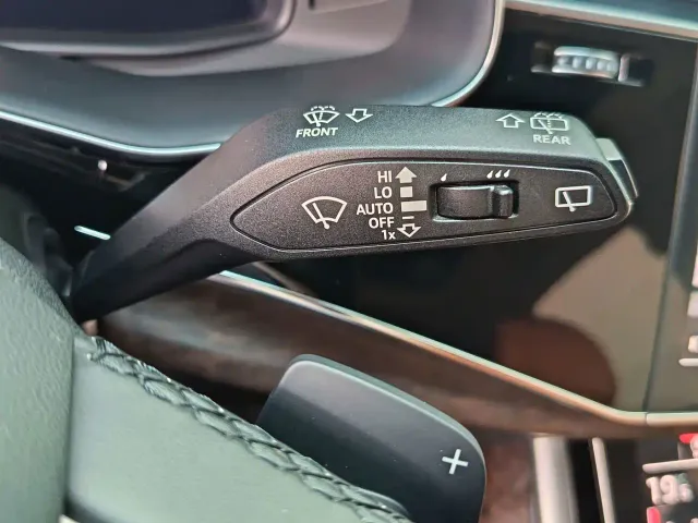 Audi Q7 — Фото автомобиля 19