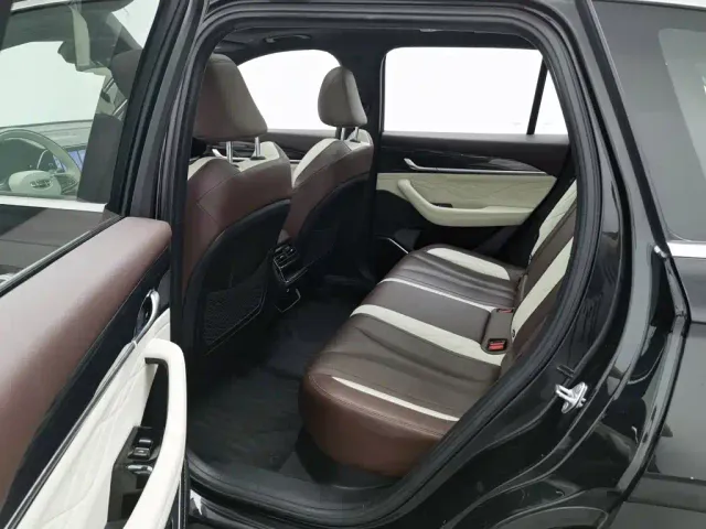 Geely Xingyue L 2021 2.0TD DCT EVO FWD Premium — Фото автомобиля 15