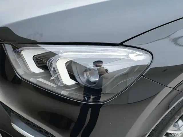 Mercedes-Benz GLE-Class — Фото автомобиля 14