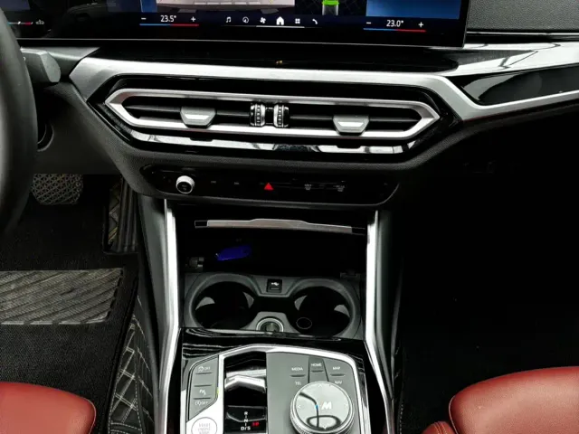 BMW 3 Series — Фото автомобиля 10