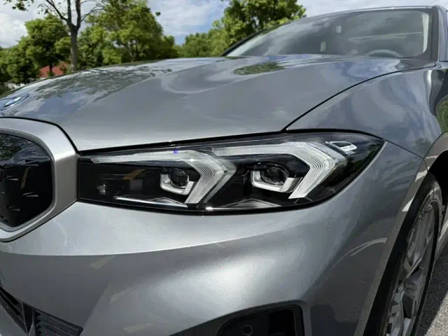 BMW i3 — Фото автомобиля 16