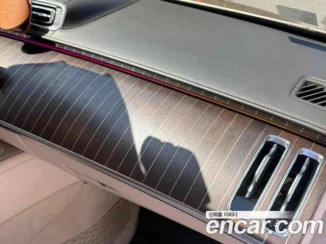 Mercedes-Benz S-Class — Фото автомобиля 11