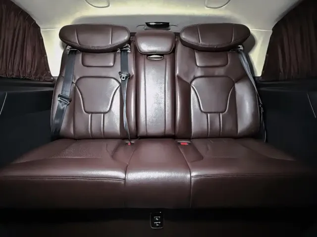 Mercedes-Benz V-Class — Фото автомобиля 9