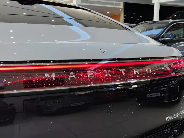 Maextro S800 — Фото автомобиля 24