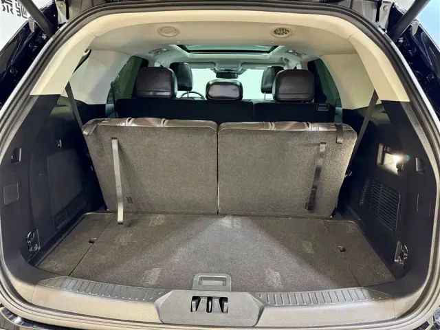 Ford Explorer — Фото автомобиля 27