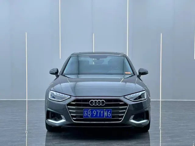Audi A4L — Фото автомобиля 2