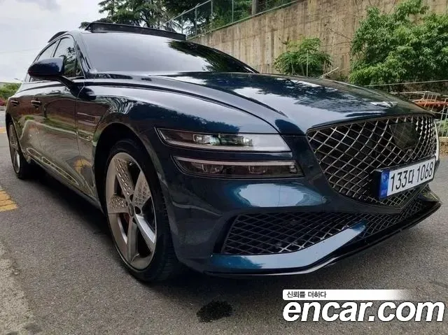 Genesis G80 Бензин 3.5 турбо AWD — Фото автомобиля 2