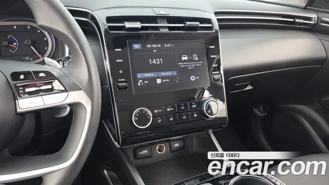 Hyundai Tucson Tucson (NX4) Дизель 2.0 2WD — Фото автомобиля 17