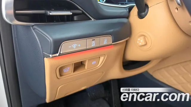 Genesis GV80 — Фото автомобиля 25