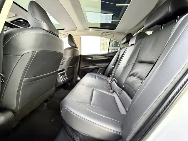 Toyota Camry — Фото автомобиля 11