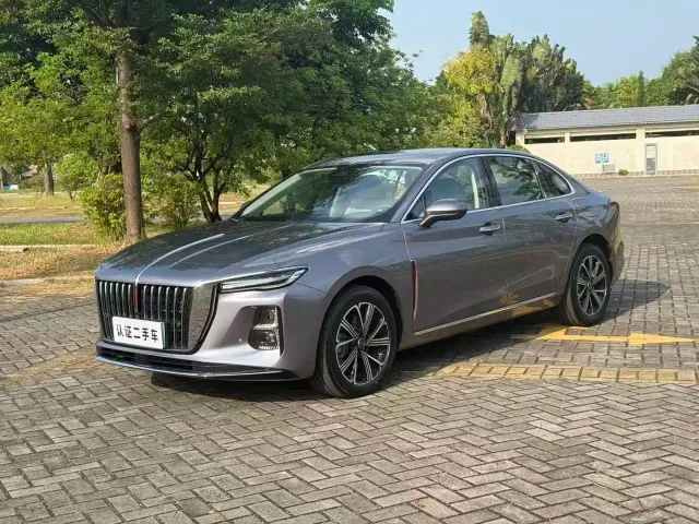 Фотография автомобиля — Hongqi H5 PHEV