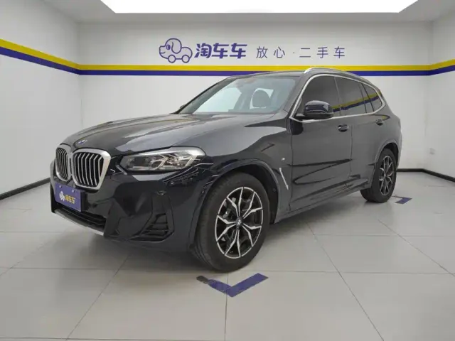 Фотография автомобиля — BMW X3