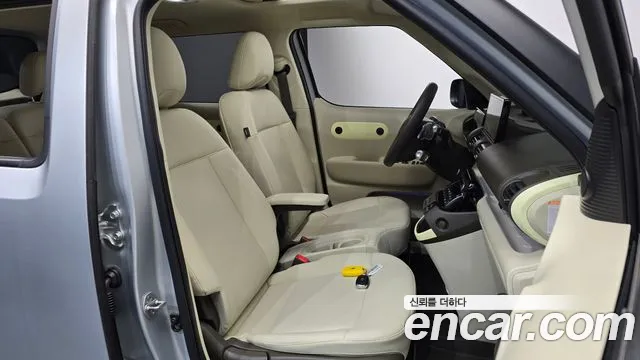 Hyundai Casper Electric — Фото автомобиля 16