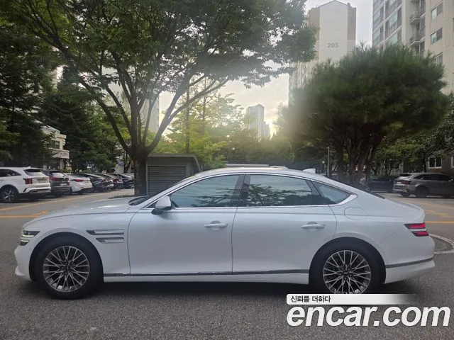 Genesis G80 RG3 — Фото автомобиля 2