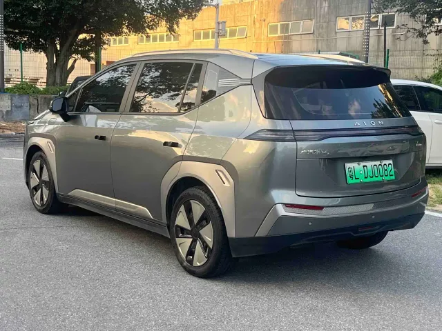 GAC Aion Y — Фото автомобиля 5